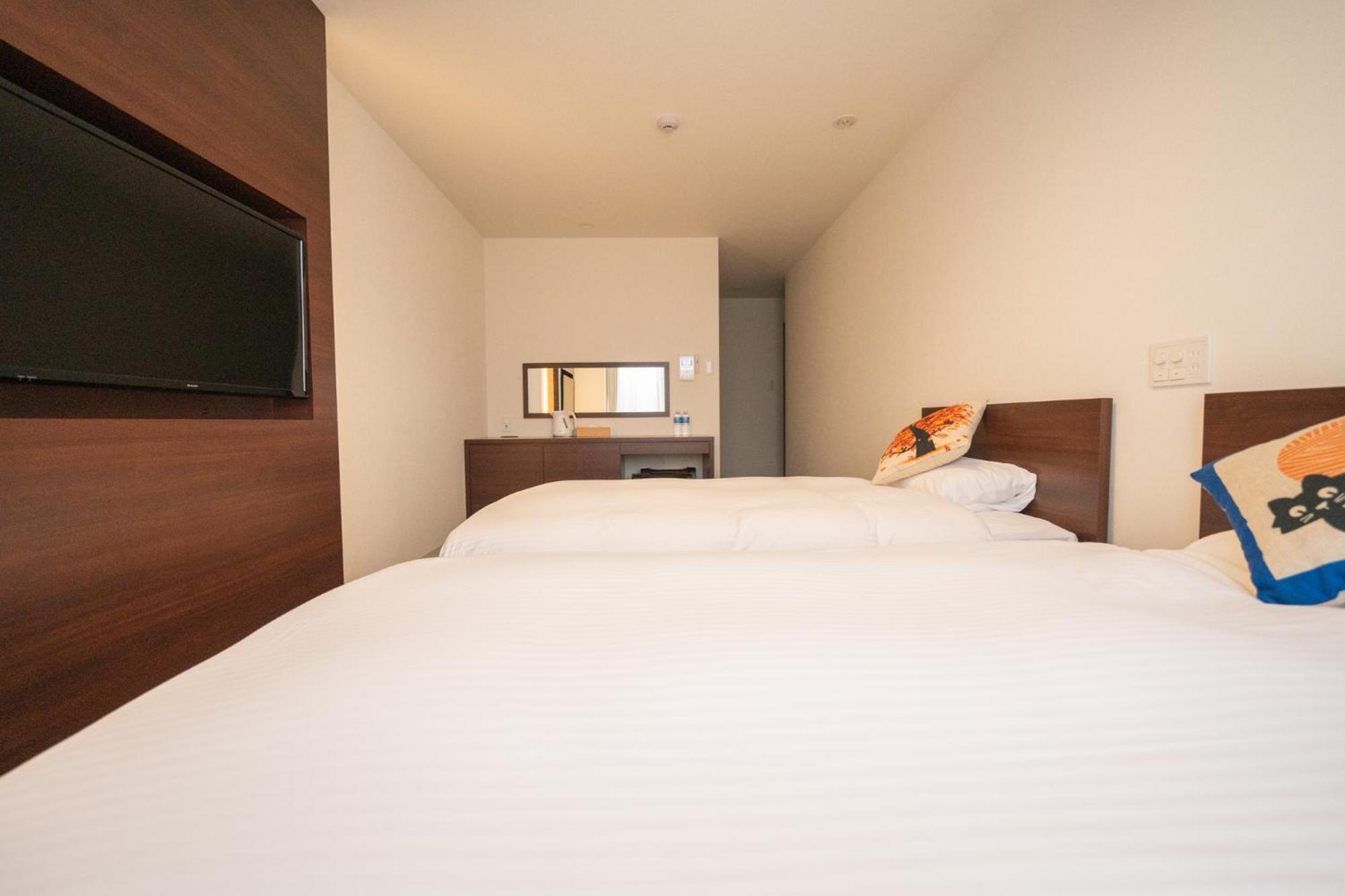 Home Inn Kujo Kawaramachi Kiotó Kültér fotó